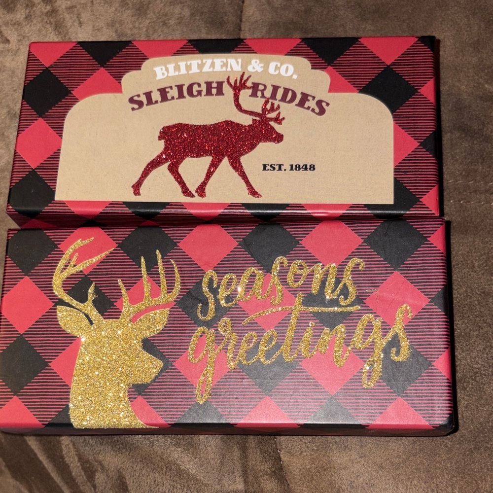 Blitzen & Co. Sleigh Rides Holiday Box Set - Red, Black, Gold